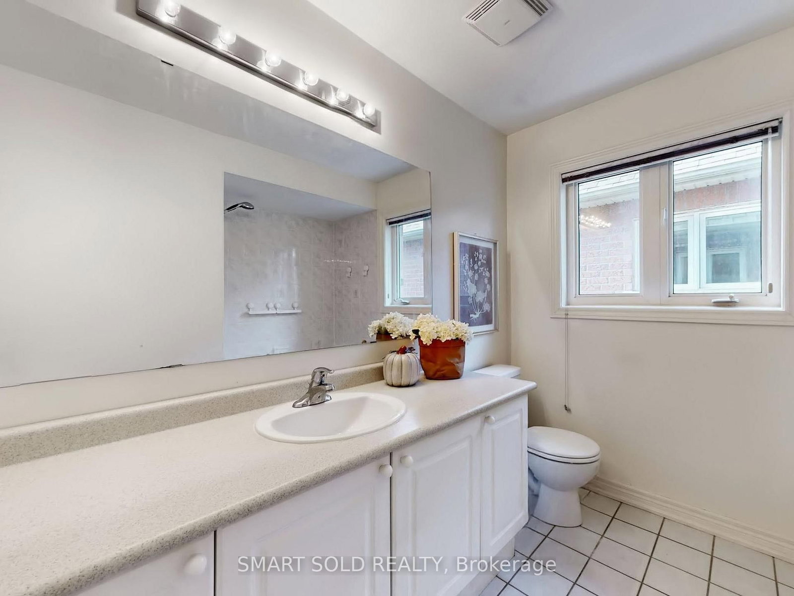 Detached House for sale at 25 Fieldflower Crescent, Richmond Hill, Ontario, L4E 5E9 - Jefferson - MLS: N12962458