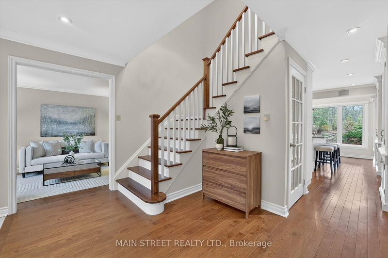 65 Marsh Harbour, Aurora, L4G 5Y7 | Image 3