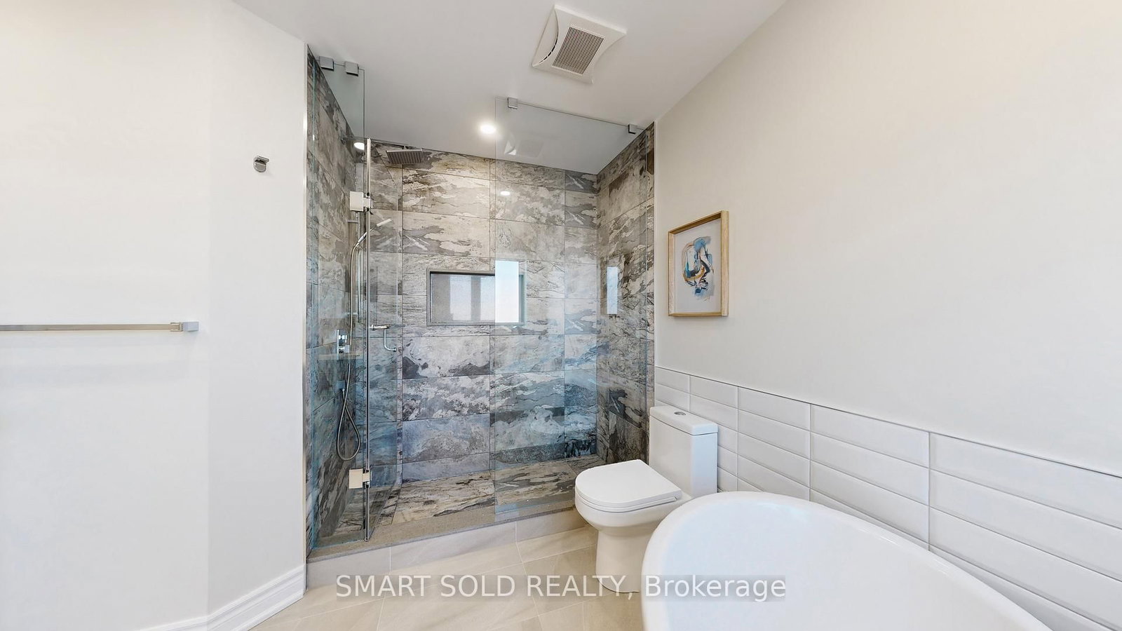 Detached House for sale at 3 Manorwood Drive, Markham, Ontario, L6C 2S9 - Berczy - MLS: N12962864