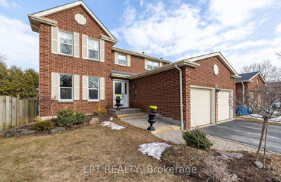 54 Meyer Circ | Markham | Image