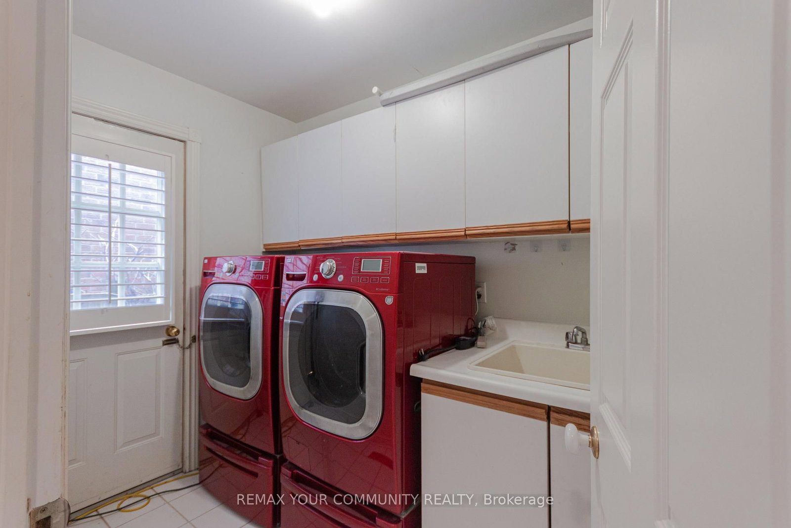 Detached House for sale at 47 Elmsley Drive, Richmond Hill, Ontario, L4C 8N7 - Observatory - MLS: N12963268