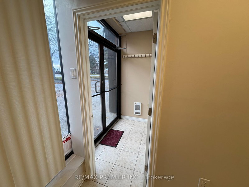 24 - 2150 Steeles Ave W, Vaughan, L4K 2Y7 | Image 2