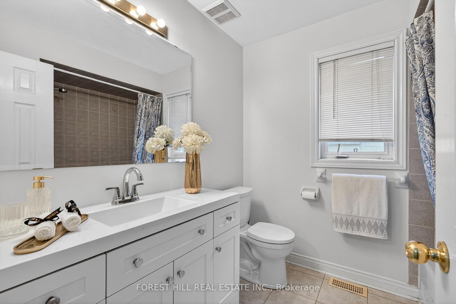 Detached House for sale at 15 Toporowski Avenue, Richmond Hill, Ontario, L4S 2G8 - Rouge Woods - MLS: N12963370