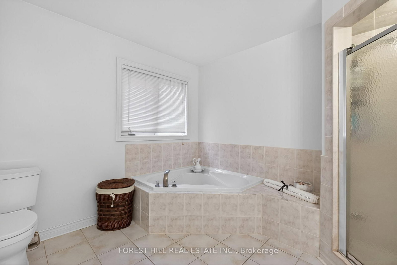 Detached House for sale at 15 Toporowski Avenue, Richmond Hill, Ontario, L4S 2G8 - Rouge Woods - MLS: N12963370