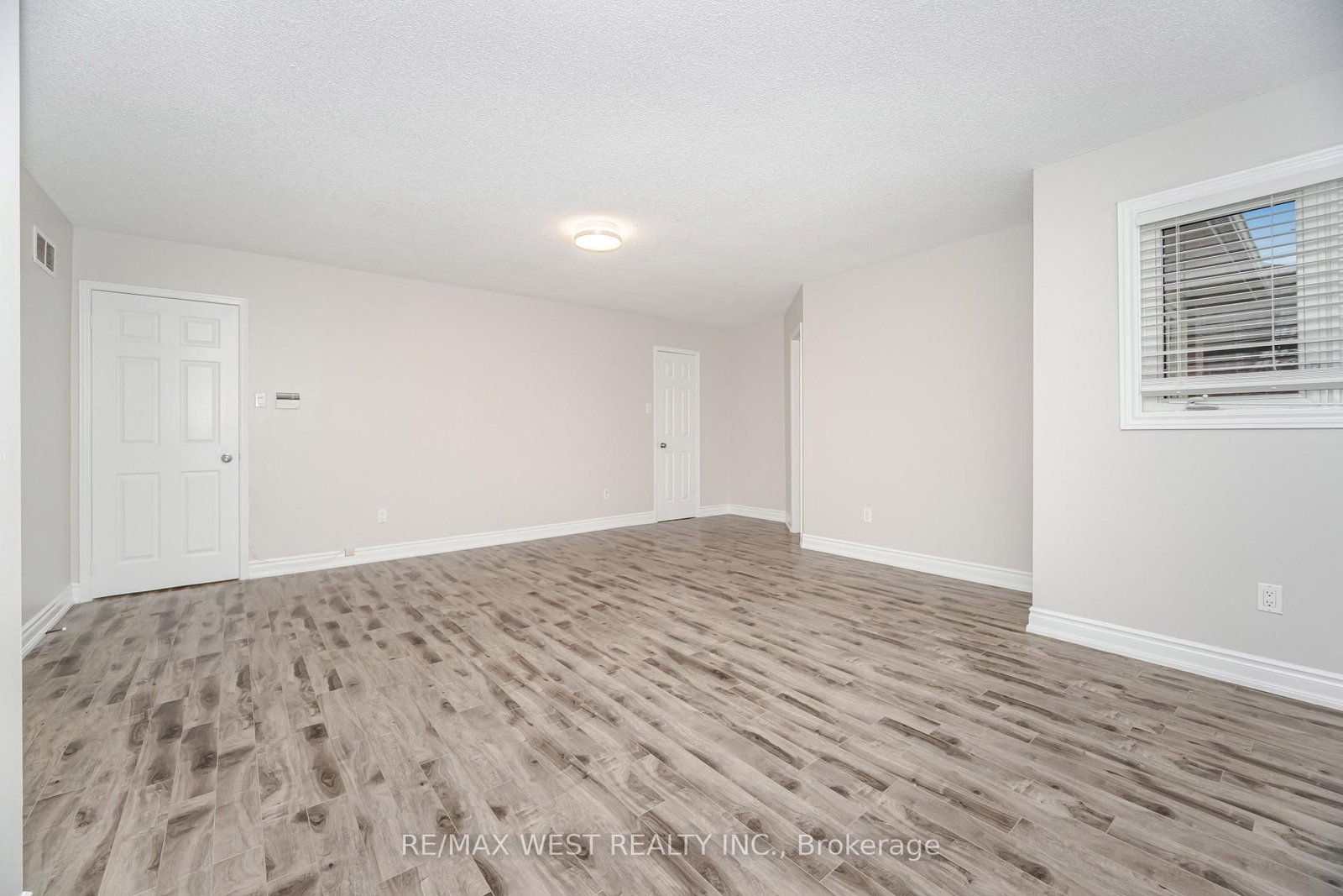 Detached House for sale at 86 Dina Road, Vaughan, Ontario, L6A 1L7 - Maple - MLS: N12963392