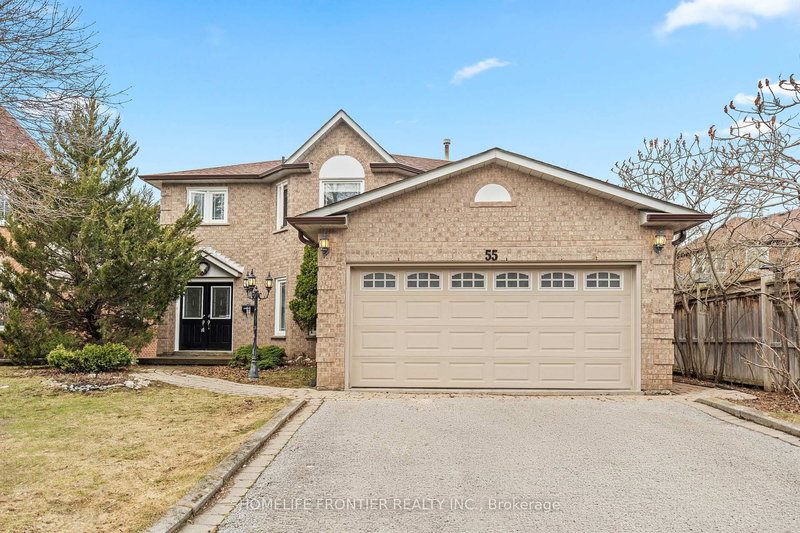 55 Attridge Dr, Aurora, L4G 6J4 | Image 2