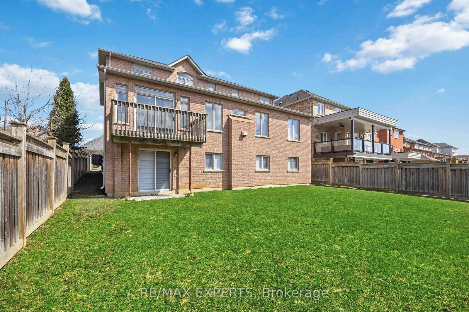 Detached House for sale at 135 Pieta Place, Vaughan, Ontario, L4H 3G2 - Vellore Village - MLS: N12963600