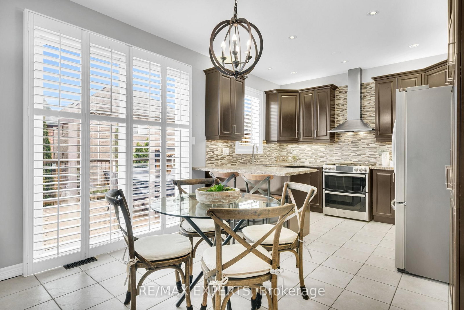 Detached House for sale at 21 Beth Avenue, Richmond Hill, Ontario, L4E 0J8 - Jefferson - MLS: N12963784