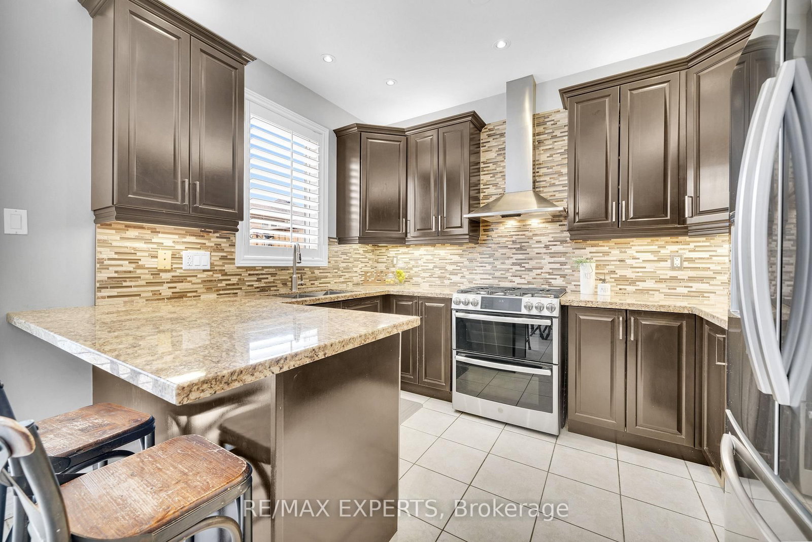 Detached House for sale at 21 Beth Avenue, Richmond Hill, Ontario, L4E 0J8 - Jefferson - MLS: N12963784