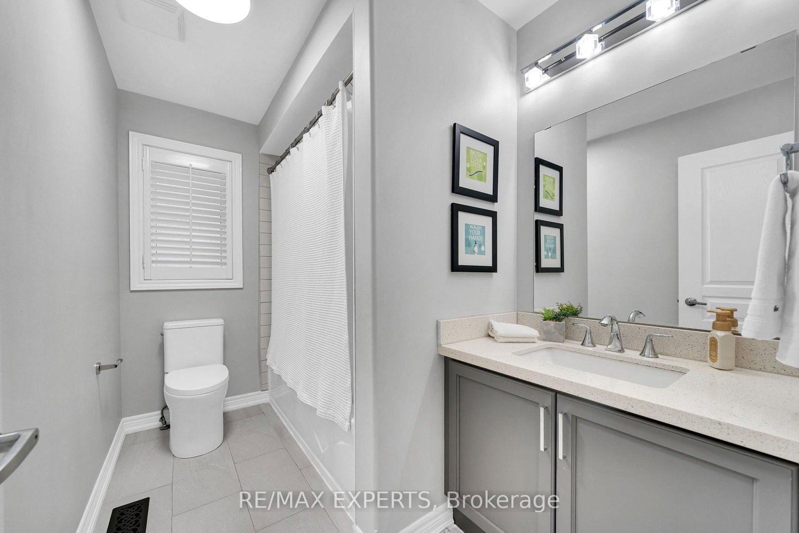 Detached House for sale at 21 Beth Avenue, Richmond Hill, Ontario, L4E 0J8 - Jefferson - MLS: N12963784