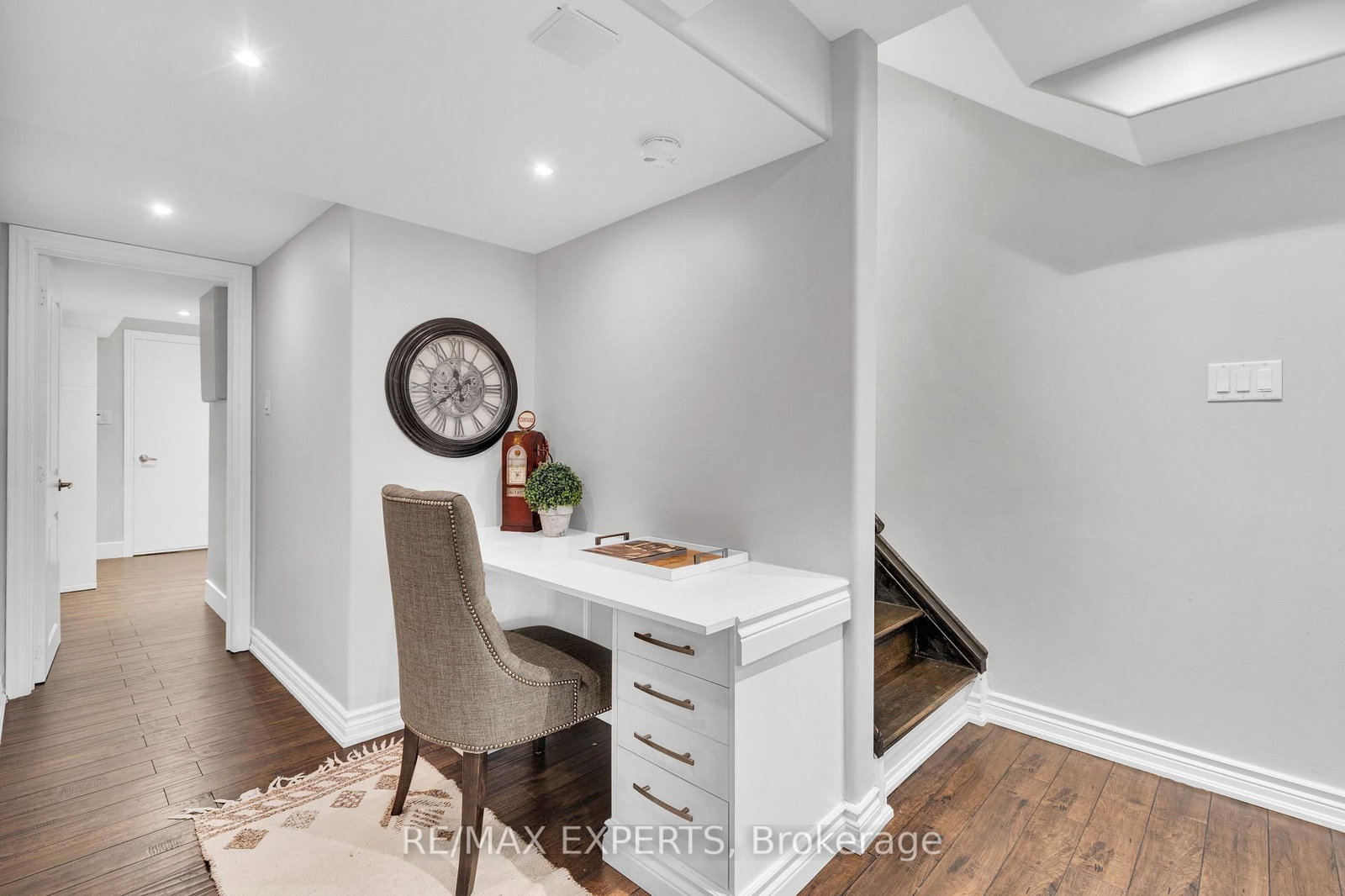 Detached House for sale at 21 Beth Avenue, Richmond Hill, Ontario, L4E 0J8 - Jefferson - MLS: N12963784