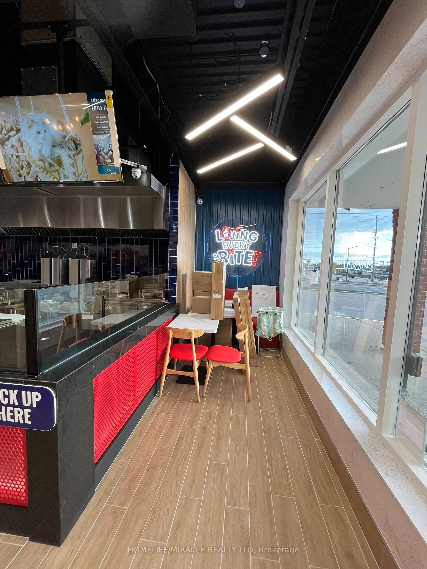 17480 yonge Street - Photo 11