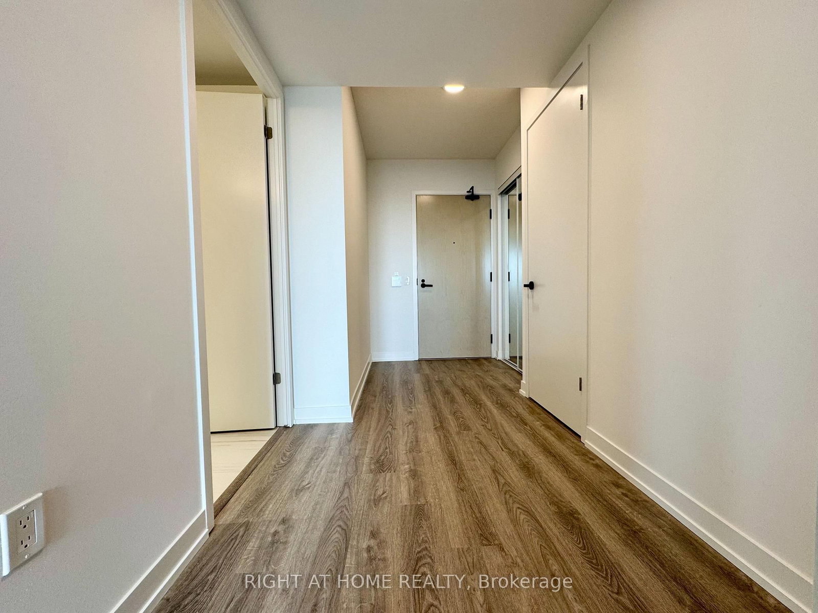 195 Commerce Street, Unit 3311 - Photo 17