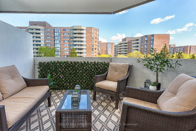 605 - 70 Baif Boulevard