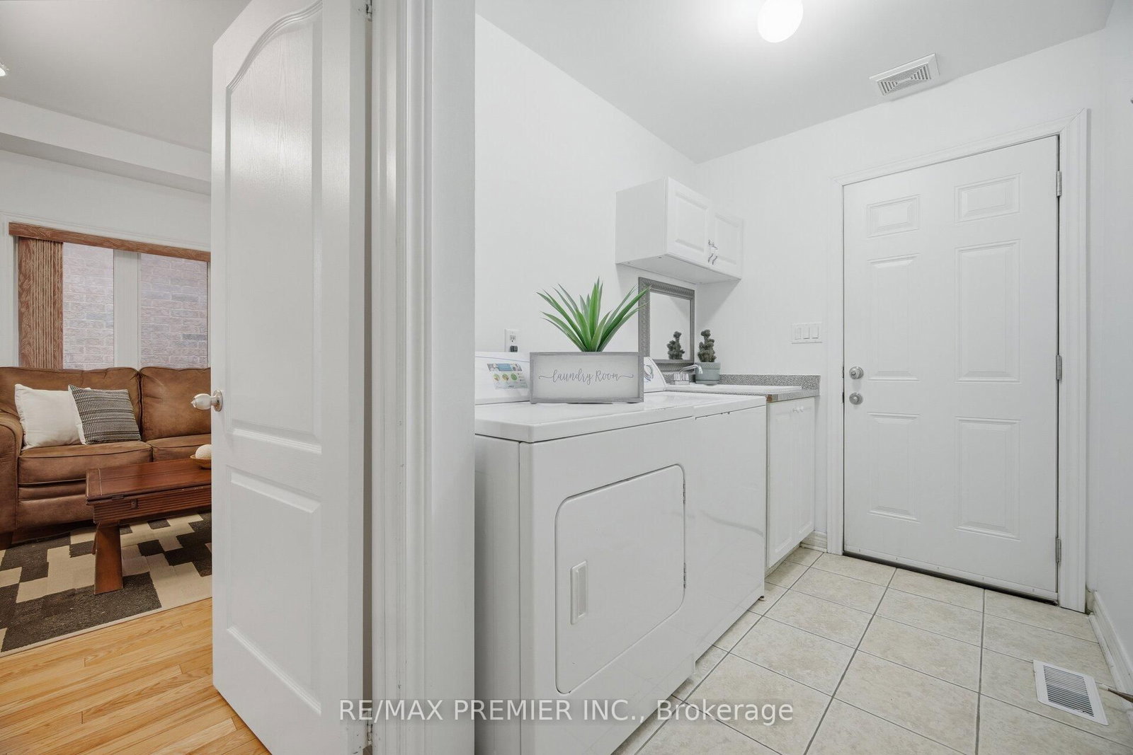 Detached House for sale at 182 Chayna Crescent, Vaughan, Ontario, L6A 0L7 - Patterson - MLS: N12964132