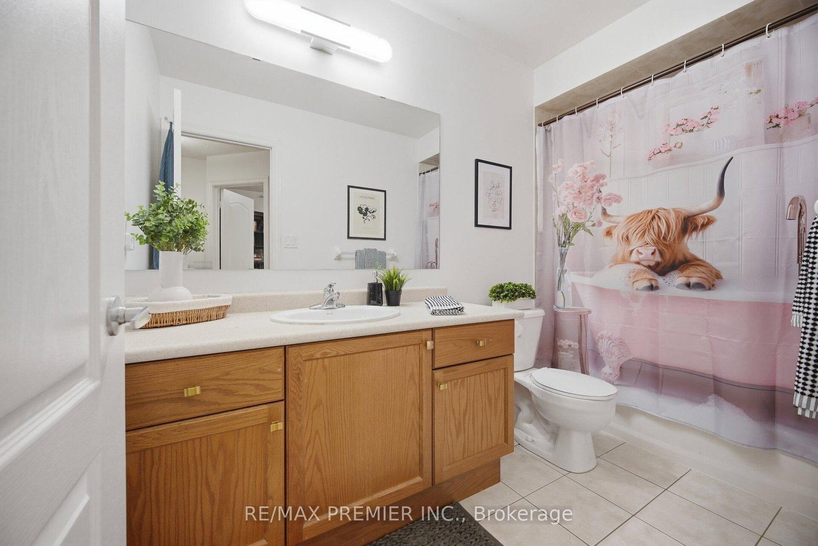 Detached House for sale at 182 Chayna Crescent, Vaughan, Ontario, L6A 0L7 - Patterson - MLS: N12964132