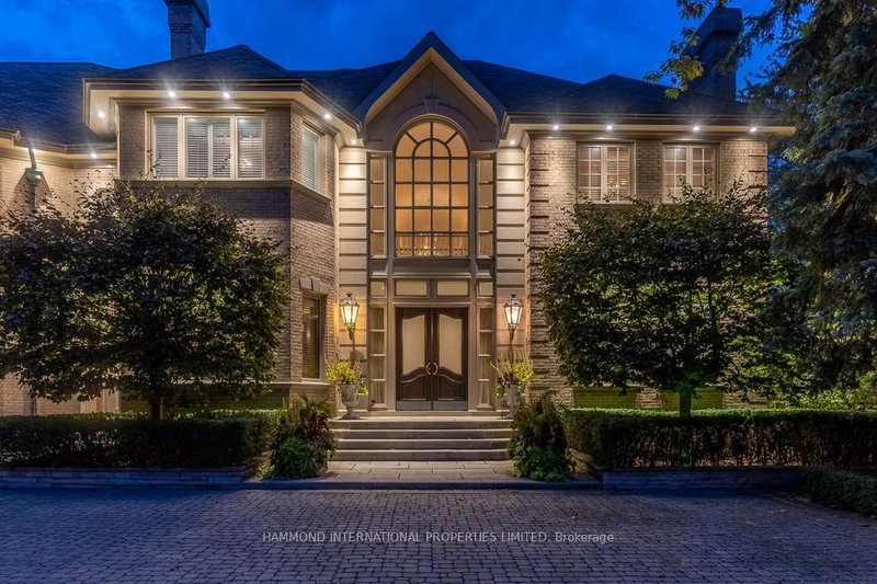 48 Old Park Lane, Richmond Hill, L4B 2L3 | Image 2