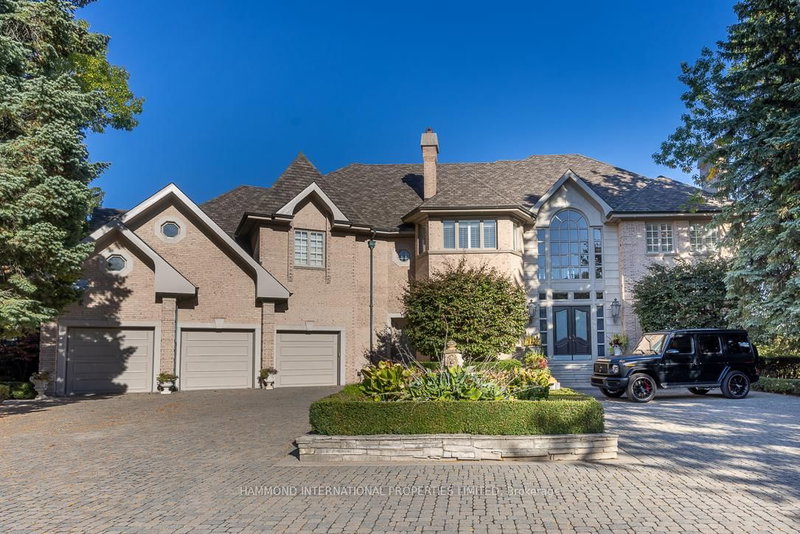 48 Old Park Lane, Richmond Hill, L4B 2L3 | Image 3