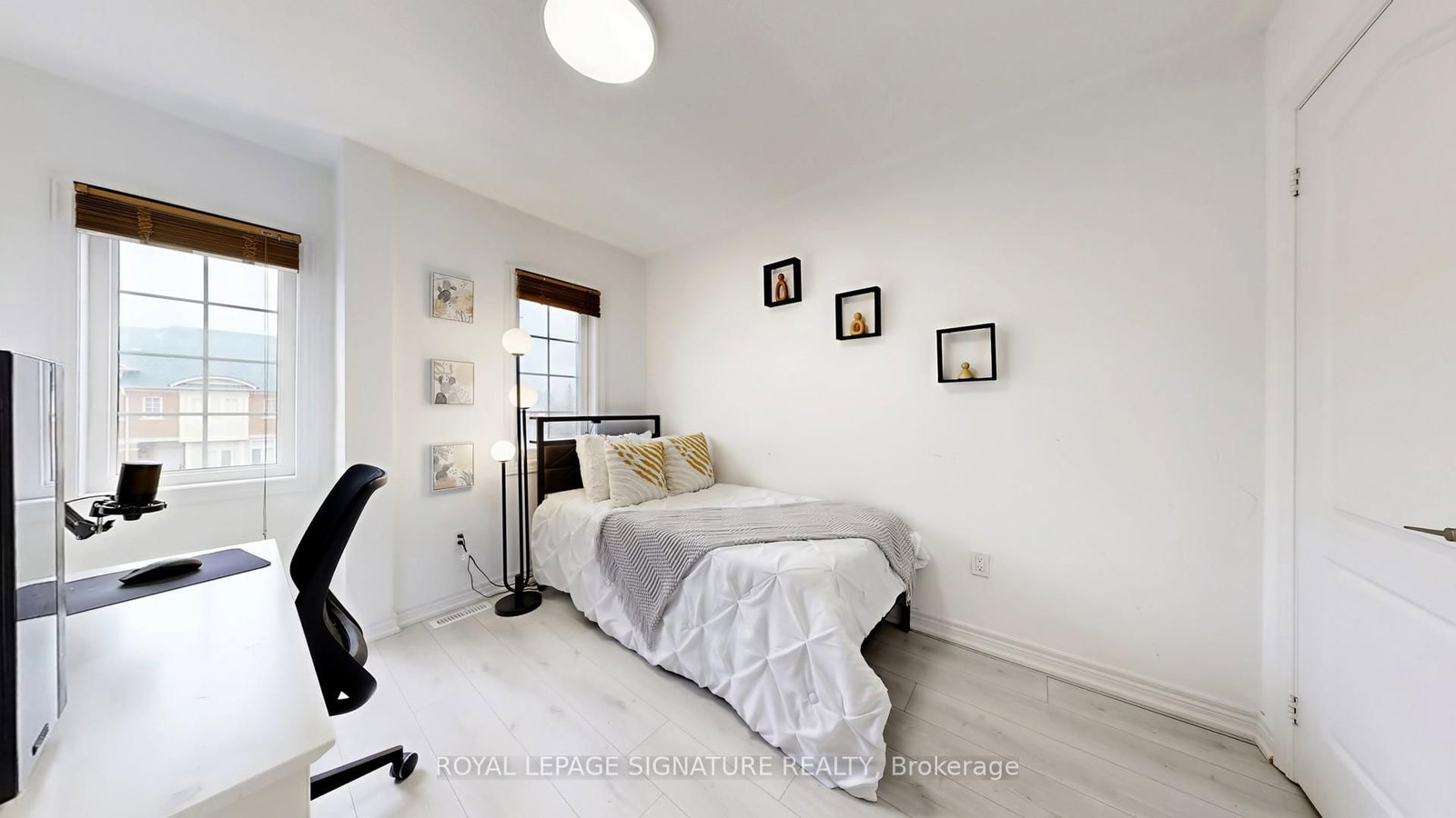 Townhouse for sale at 2864 Bur Oak Avenue, Markham, Ontario, L6B 1E4 - Cornell - MLS: N12964514