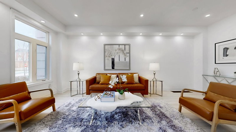 2864 Bur Oak Ave, Markham, L6B 1E4 | Image 2