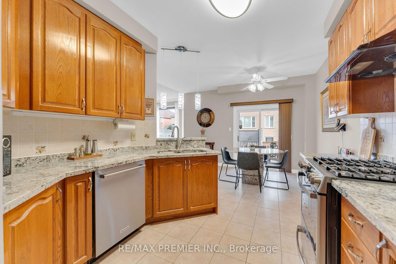 Detached House for sale at 9 Oland Drive, Vaughan, Ontario, L4H 2H3 - Vellore Village - MLS: N12964550