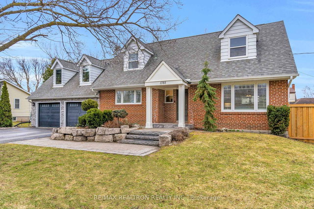 1785 Mount Albert Road