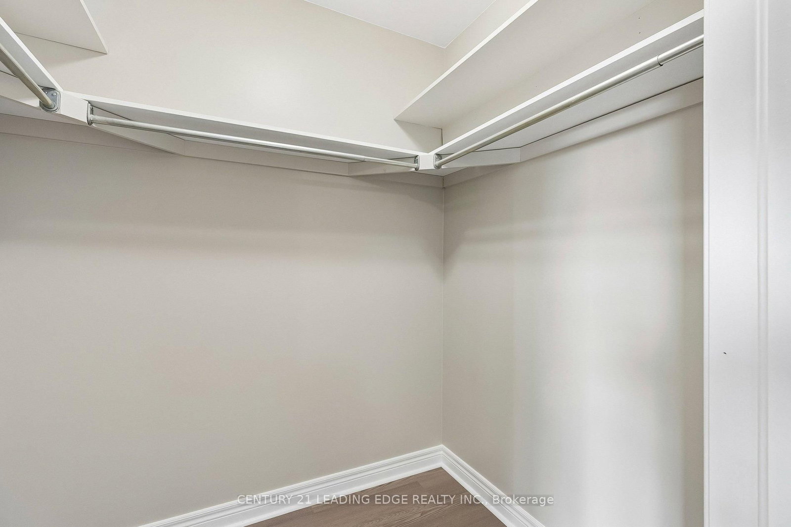 Townhouse for sale at 1981 Bur Oak Avenue, Markham, Ontario, L6E 1W5 - Greensborough - MLS: N12964822