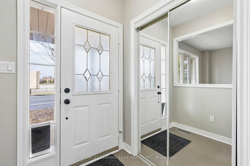 1981 Bur Oak Ave, Markham, L6E 1W5 | Image 3