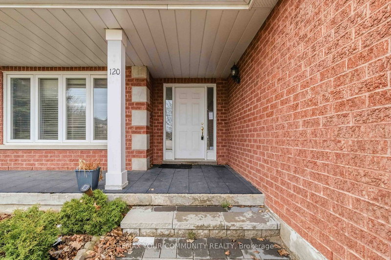 120 Shaftsbury Ave, Richmond Hill, L4C 0G6 | Image 2