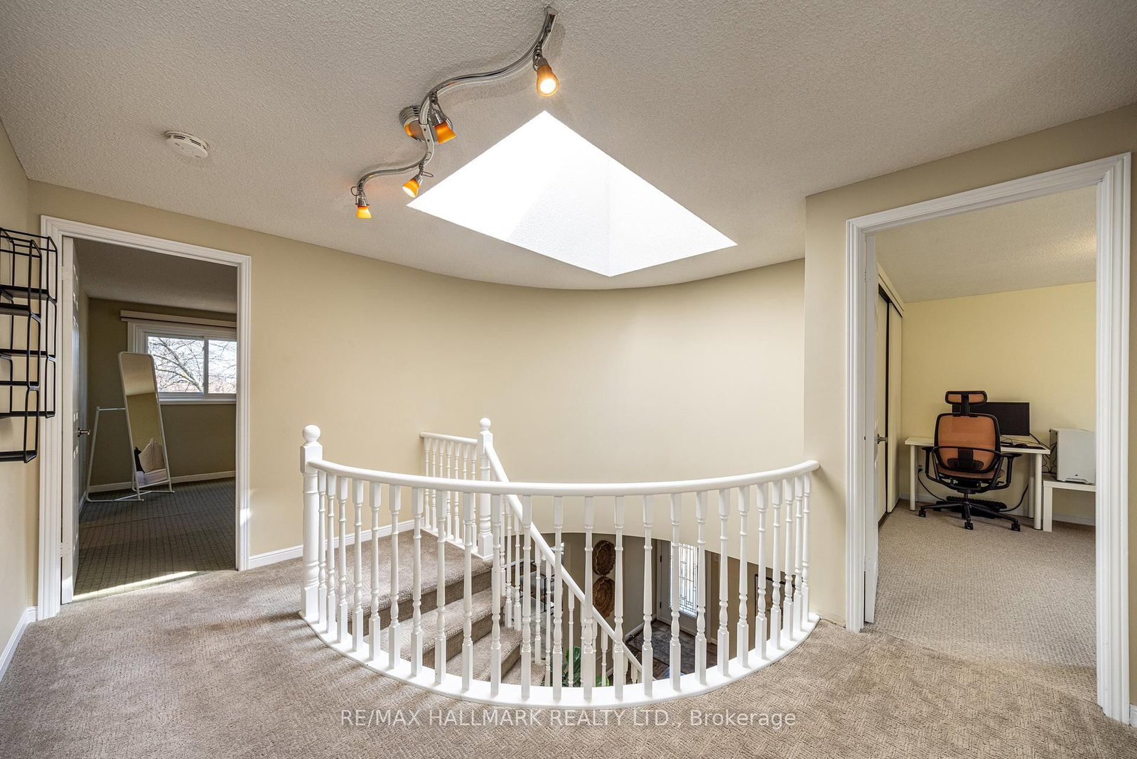 Detached House for sale at 85 Colvin Crescent, Vaughan, Ontario, L4J 2N7 - Brownridge - MLS: N12965166