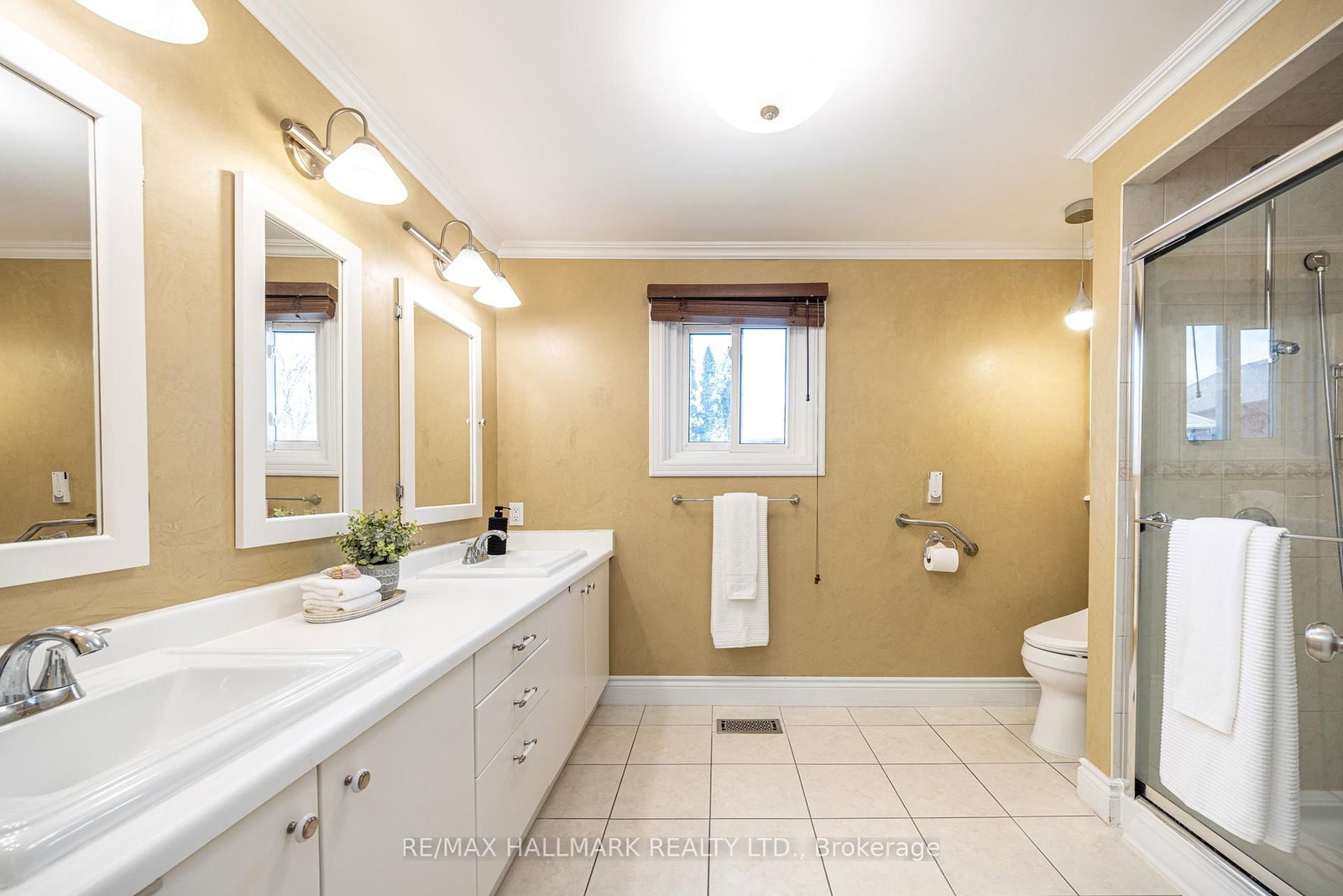 Detached House for sale at 85 Colvin Crescent, Vaughan, Ontario, L4J 2N7 - Brownridge - MLS: N12965166