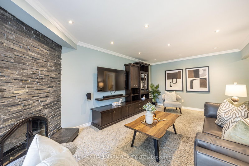 85 Colvin Cres, Vaughan, L4J 2N7 | Image 3