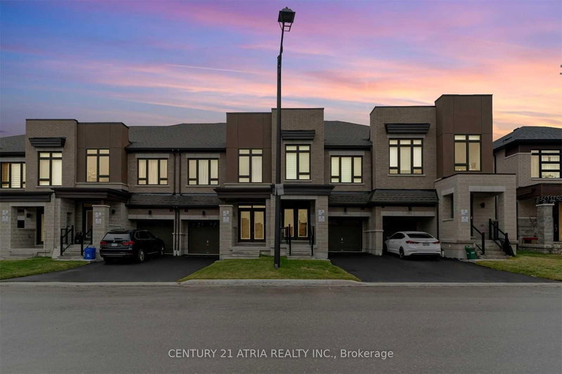 home for lease on 22 Hewison Avenue