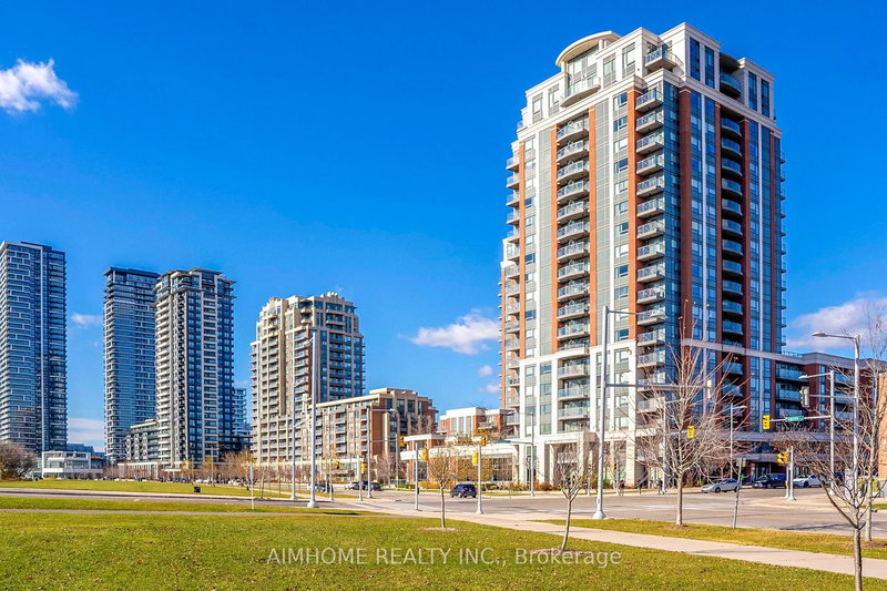 318 - 1 Uptown Dr, Markham, L3R 5C1 | Image 2