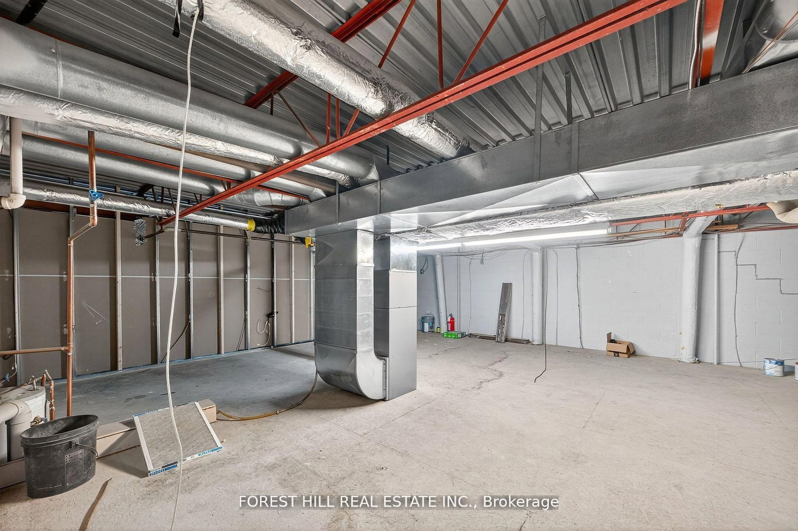 241 Edgeley Boulevard, Unit 11 - Photo 20