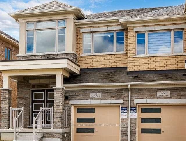 home for lease on 57 Markview Road