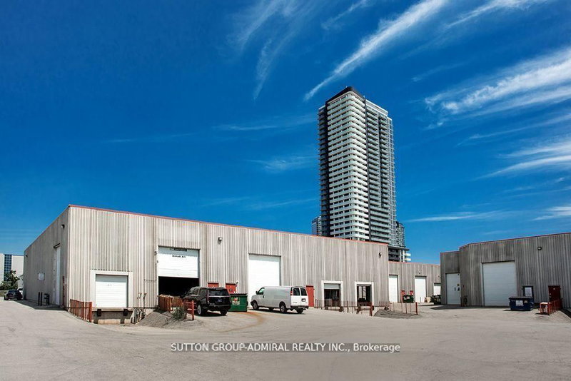 17 - 201 Millway Ave, Vaughan, L4K 5K8 | Image 3