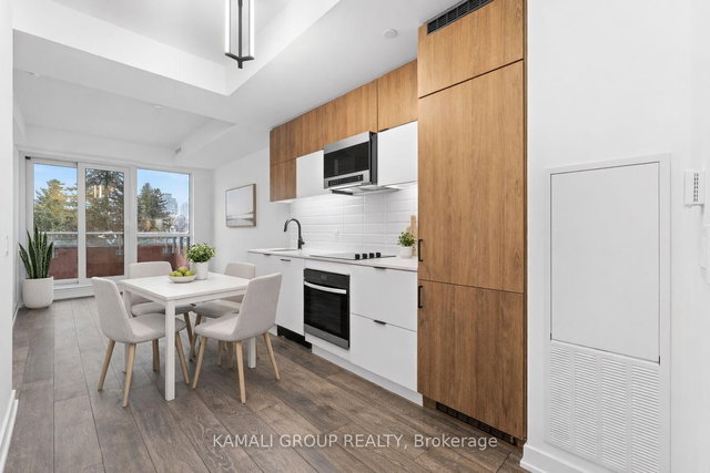 213 - 8888 Yonge Street