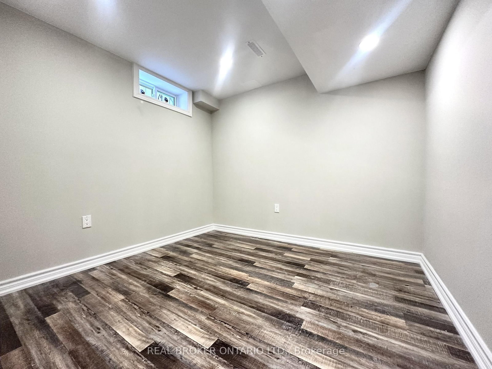 60 Steepleview Crescent, Unit Basement - Photo 12