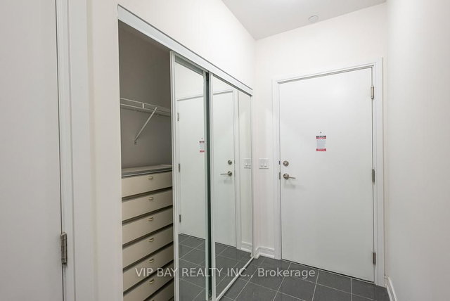 Nw817 - 9201 Yonge Street