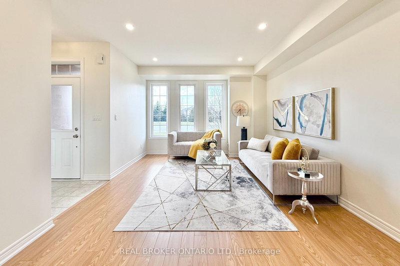 9525 Ninth Line, Markham, L6B 0T6 | Image 3