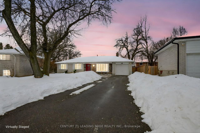 24 Lincoln Green Drive
