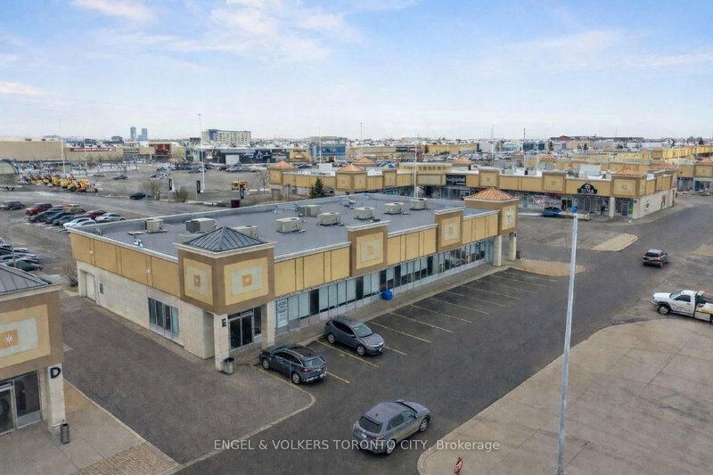 37-43 - 9100 Jane St, Vaughan, L4K 0A4 | Image 2