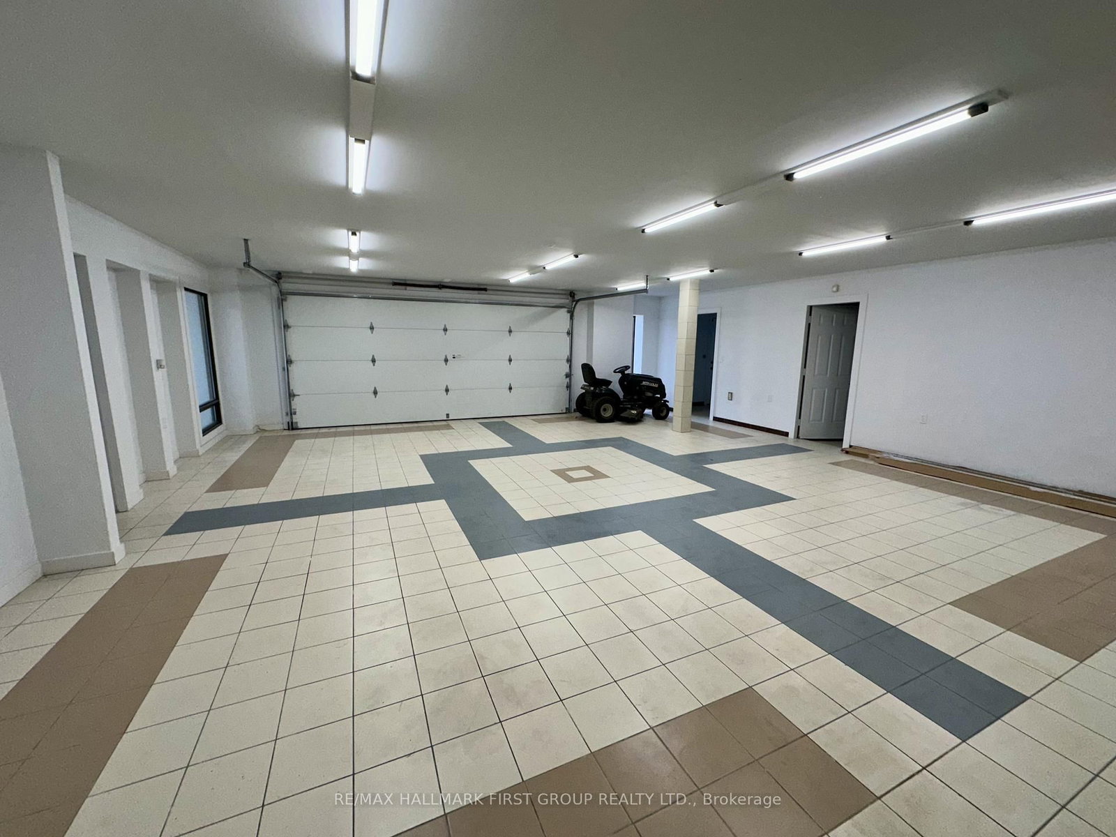 2269 Concession 4 - Photo 6