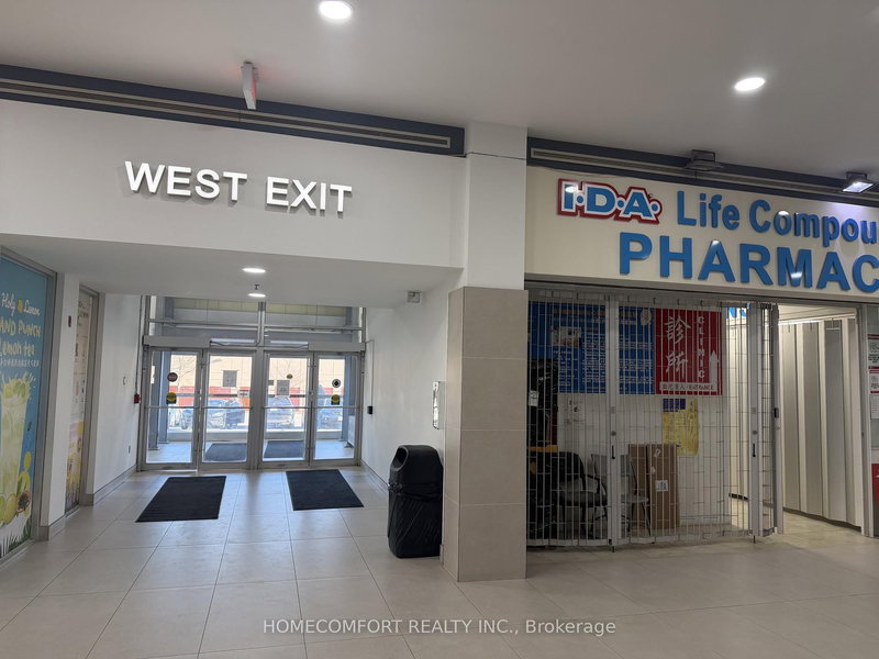 13 B - 9425 Leslie St, Richmond Hill, L4B 3N7 | Image 3