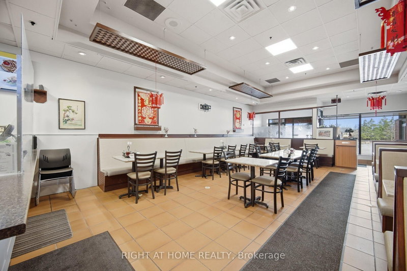 #15 - 441 Clark Ave, Vaughan, L4J 6W7 | Image 3