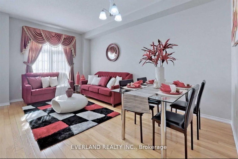 806 Castlemore Ave, Markham, L6E 1P2 | Image 2