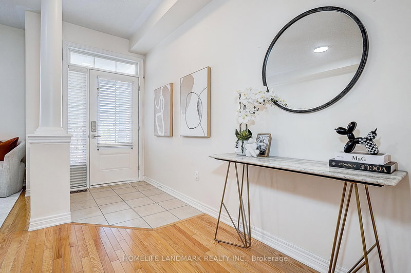 11 Chao Cres, Richmond Hill, L4E 0P4 | Image 2