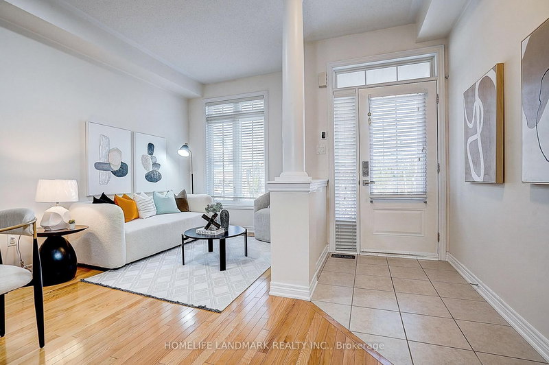 11 Chao Cres, Richmond Hill, L4E 0P4 | Image 3