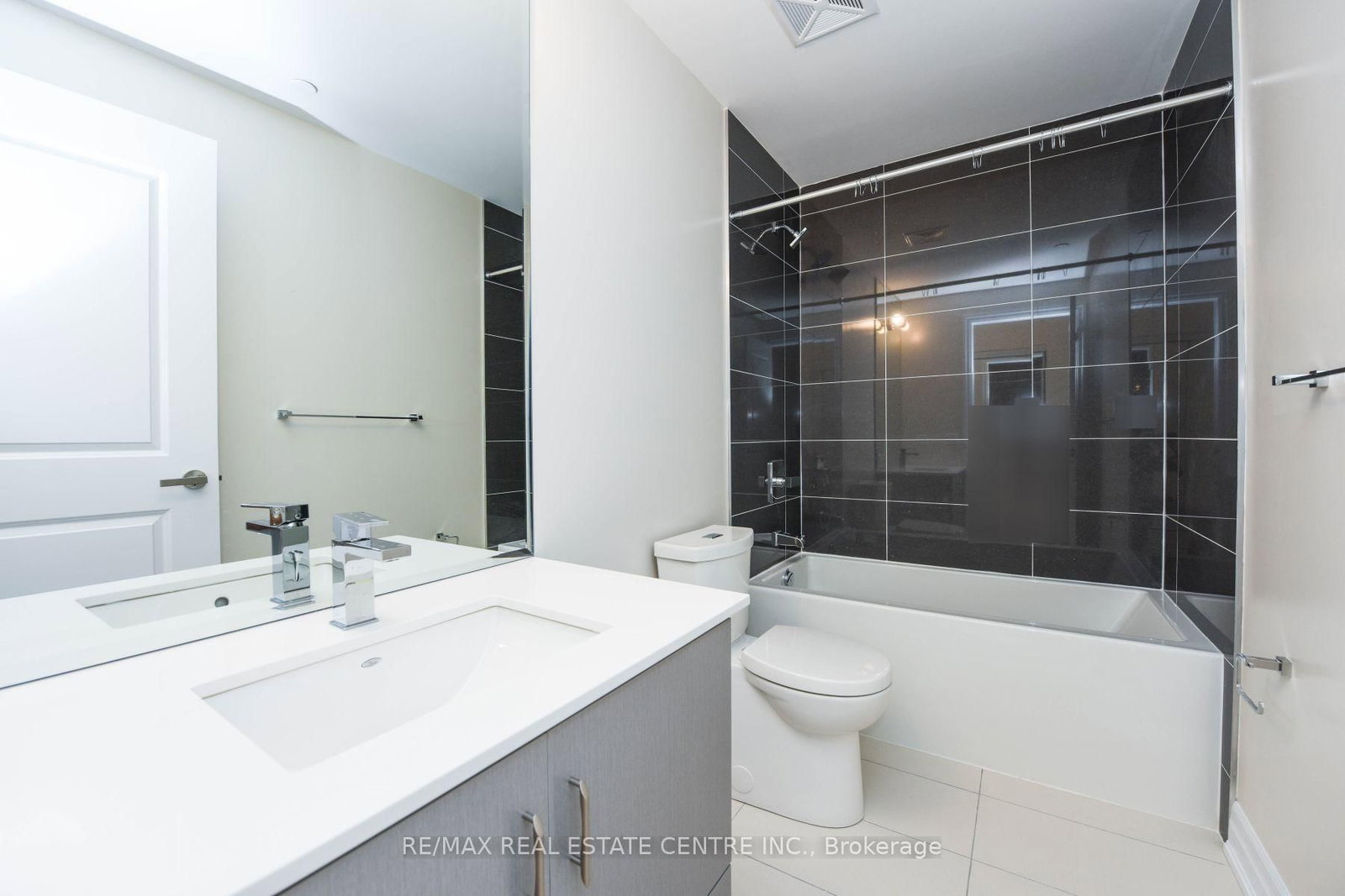 Condo for sale at 508-9075 Jane Street, Vaughan, Ontario, L4K 0L7 - Concord - MLS: N12968772